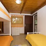 Vacation Home, Two Bedroom With Sea View Casa vacanze