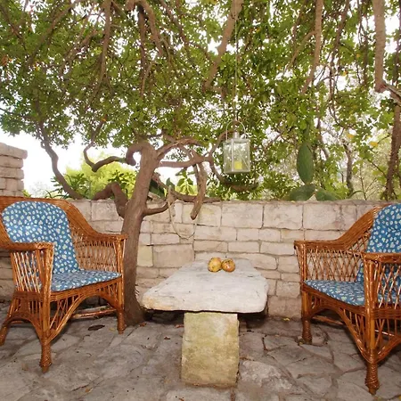 Planika - Two Bedroom With Terrace And Sea View Vela Luka