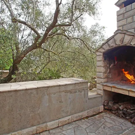 Planika - Two Bedroom With Terrace And Sea View * Vela Luka