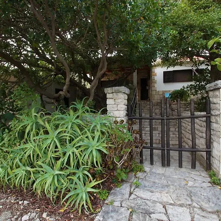 Casa vacanze Planika - Two Bedroom With Terrace And Sea View Vela Luka