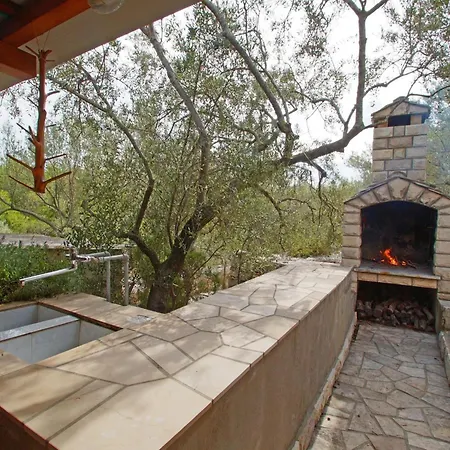 Planika - Two Bedroom With Terrace And Sea View * Vela Luka