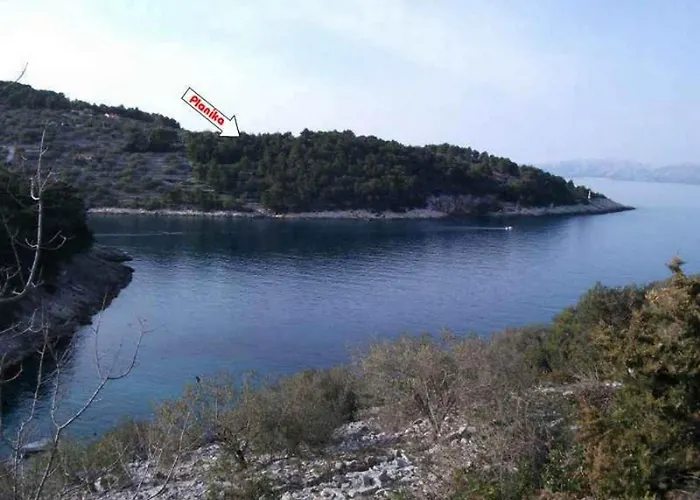 Planika - Two Bedroom With Terrace And Sea View