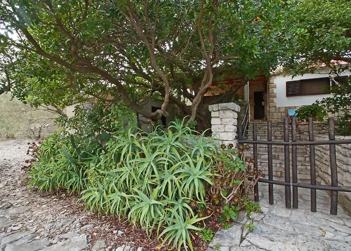 Planika - Two Bedroom With Terrace And Sea View